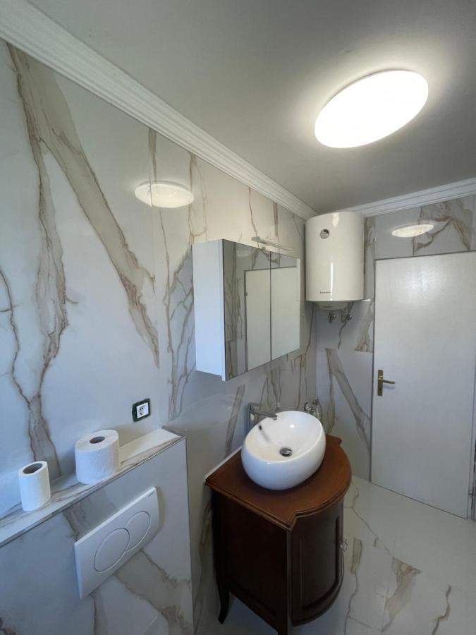 Apartman Nela Apartment Porec Exterior photo